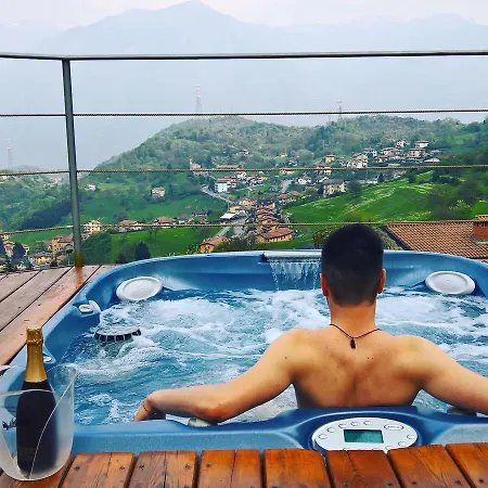 ファームステイ Agriturismo Serec Angolo Terme